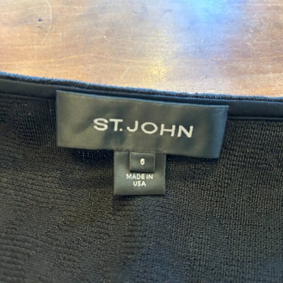 St. John Black Jacquard Peplum Jacket with draped Ruffle Front, Sz 6 - Picture 6 of 9